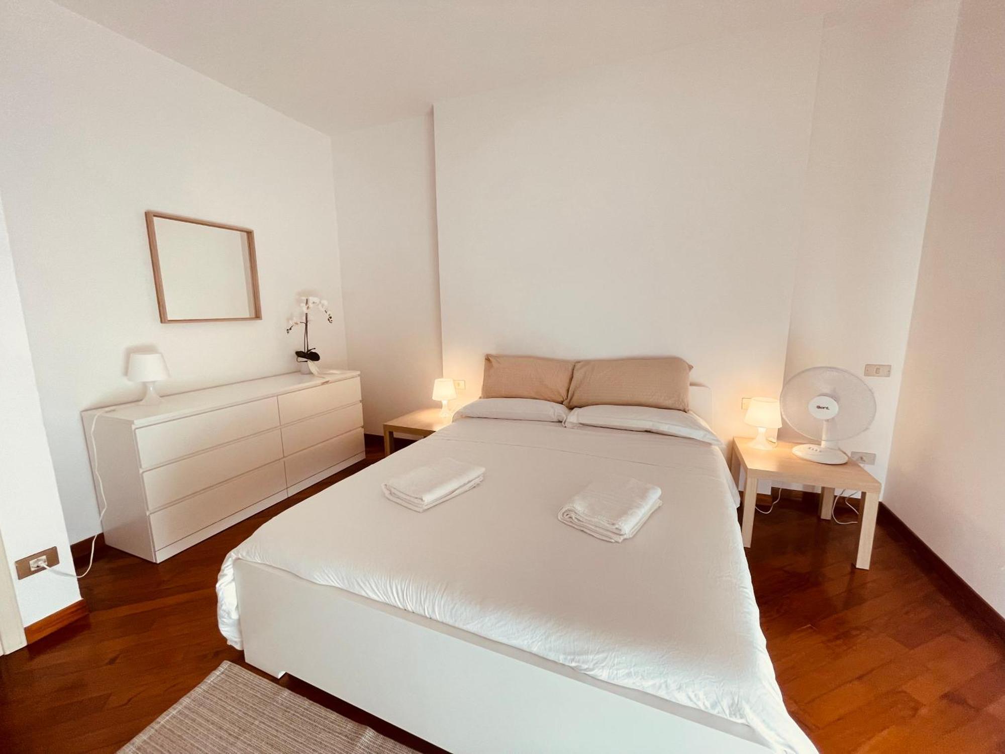 Lemon Tree Resort - Freeparking - Garden Генуя Экстерьер фото